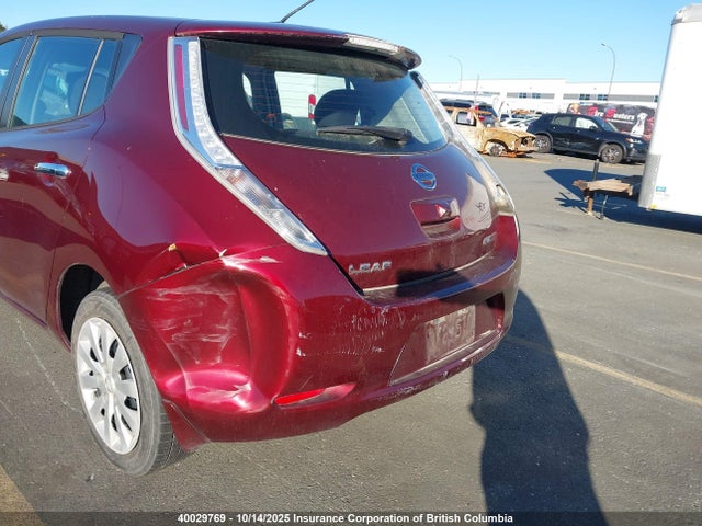 1N4BZ0CP8GC306515 Nissan 2016