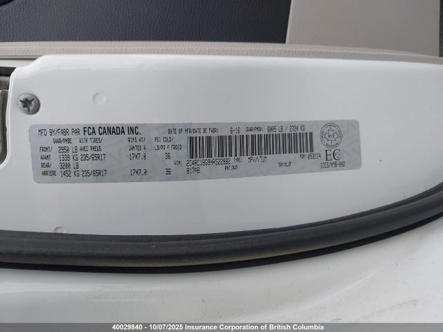 2C4RC1BG9HR522982 Chrysler 2017