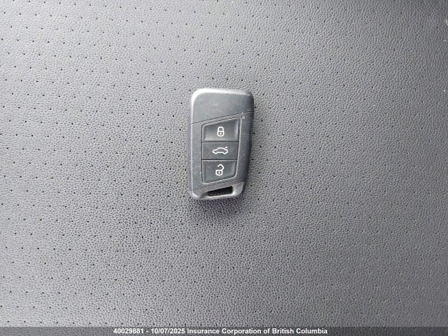 3VWE57BU2KM265449 Volkswagen 1.8 tsi