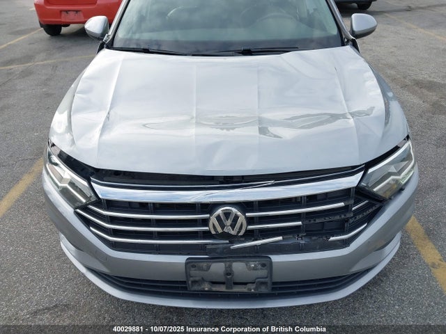 3VWE57BU2KM265449 Volkswagen 1.8 tsi