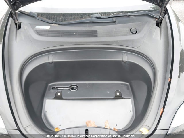 5YJ3E1EA0JF095619 Tesla MODEL 3