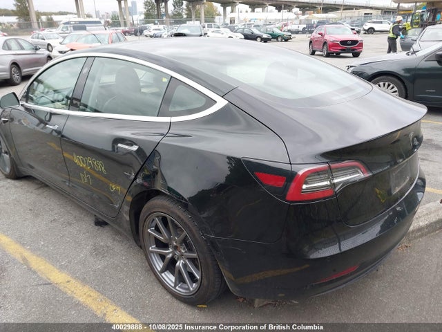5YJ3E1EA0JF095619 Tesla MODEL 3