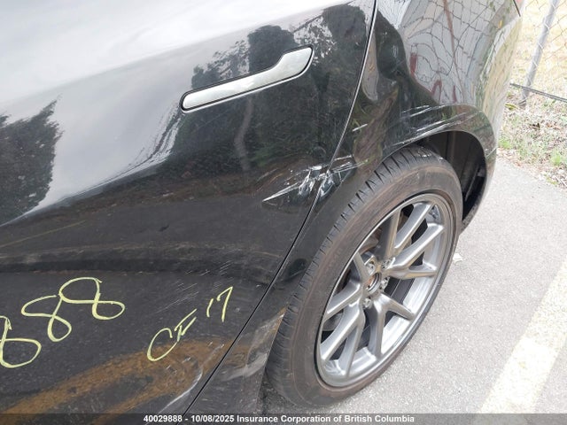 5YJ3E1EA0JF095619 Tesla MODEL 3