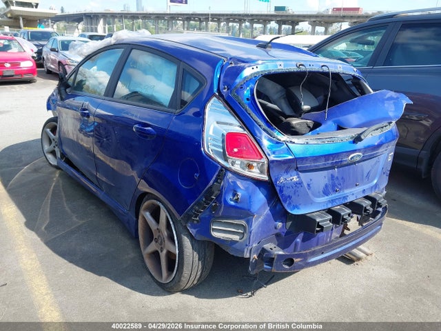 40022589 :رقم المزاد ، 3FADP4GX0FM201898 vin ، 2015 Ford Fiesta St مزاد بيع