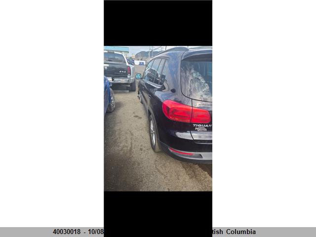 WVGJV7AX7FW546581 Volkswagen 2015
