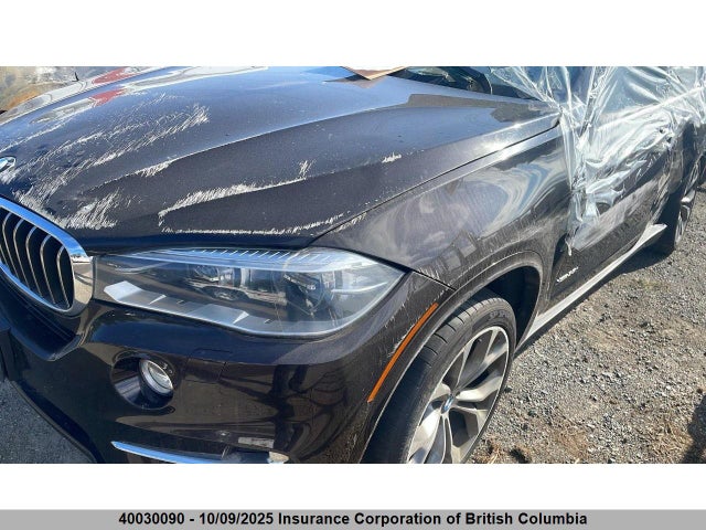 5UXKR0C58E0K44572 BMW X5