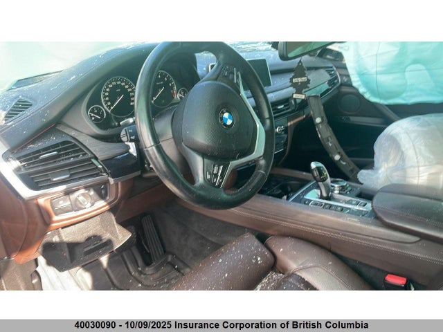 5UXKR0C58E0K44572 BMW X5