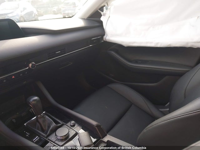 40025868 :رقم المزاد ، JM1BPBCL8M1342608 vin ، 2021 Mazda 3 Preferred مزاد بيع