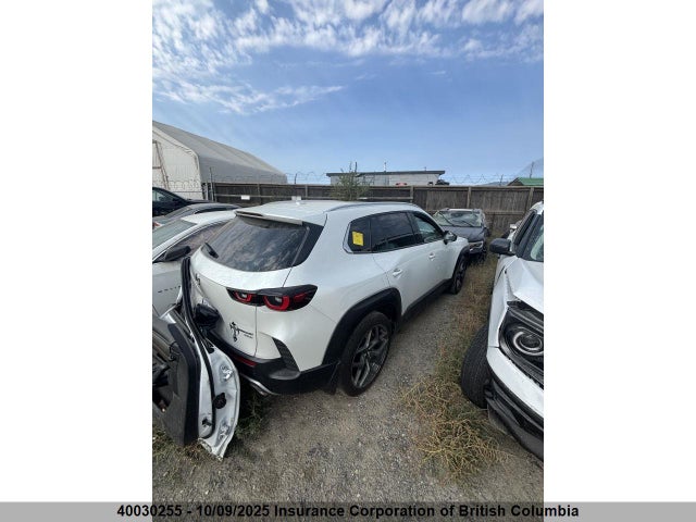 7MMVABDY1RN223906 Mazda py
