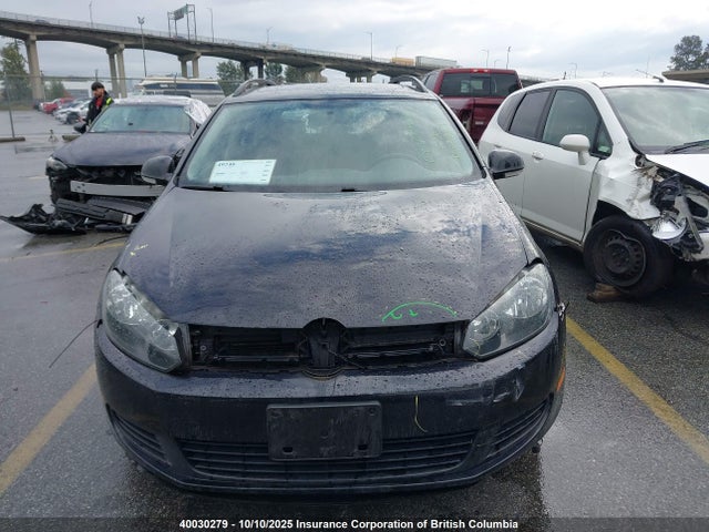 40030279 :رقم المزاد ، 3VWPX7AJ3CM630829 vin ، 2012 Volkswagen Golf مزاد بيع