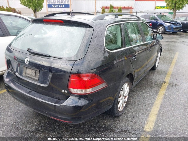 40030279 :رقم المزاد ، 3VWPX7AJ3CM630829 vin ، 2012 Volkswagen Golf مزاد بيع