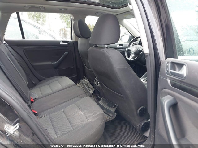 40030279 :رقم المزاد ، 3VWPX7AJ3CM630829 vin ، 2012 Volkswagen Golf مزاد بيع
