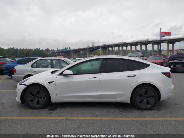 5YJ3E1EA7MF989332 Tesla MODEL 3