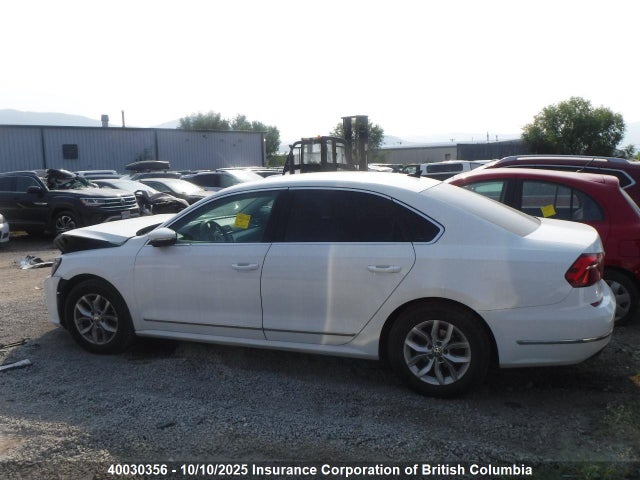 Volkswagen tsi 2017 1VWAT7A3XHC041711 Image 14