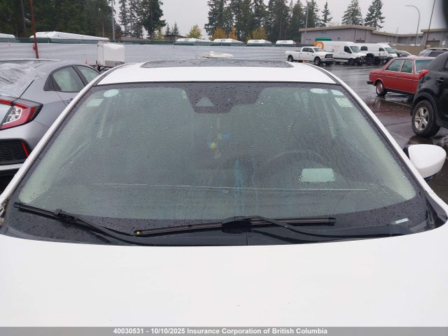 JM1BN1W34H1115899 Mazda py