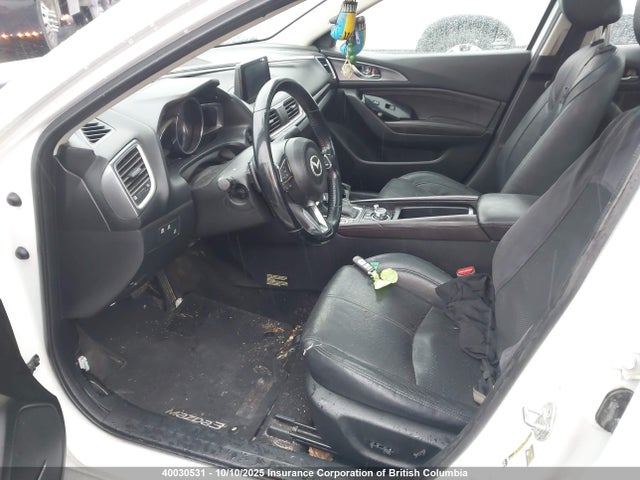 JM1BN1W34H1115899 Mazda py