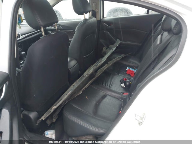 JM1BN1W34H1115899 Mazda py