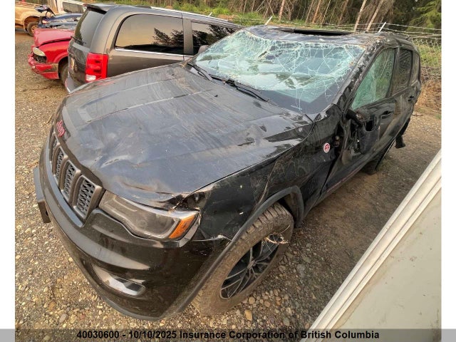 Jeep 2017 2017 1C4RJFLT8HC807938 Image 2
