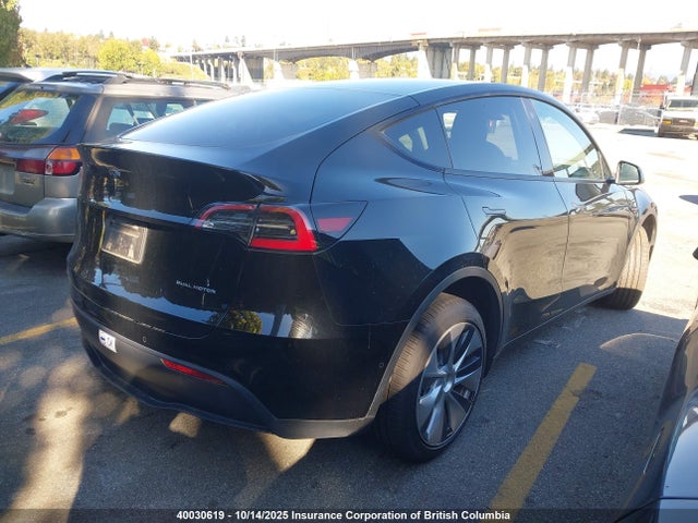 Tesla Model Y 2022 7SAYGDEE3NF573237 Image 4