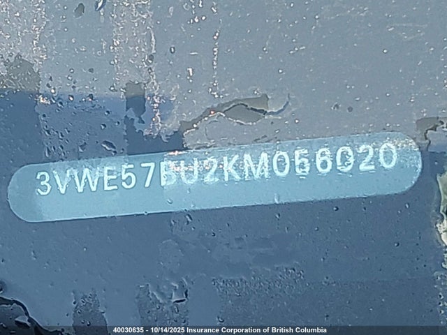 3VWE57BU2KM056020 Volkswagen 1.8 tsi