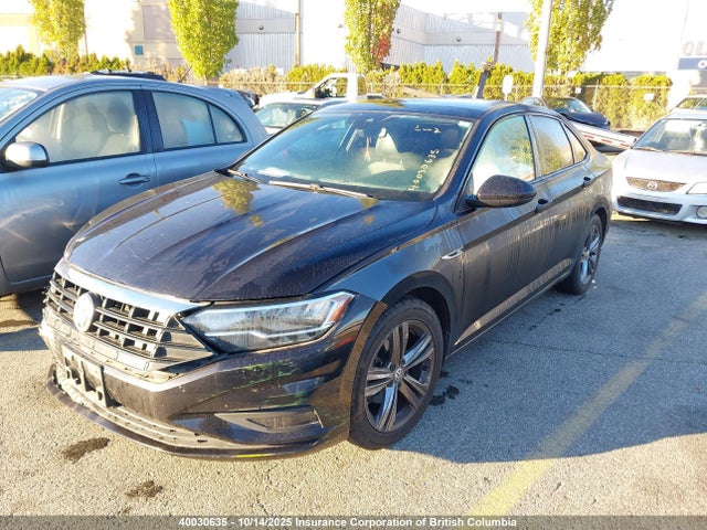 3VWE57BU2KM056020 Volkswagen 1.8 tsi
