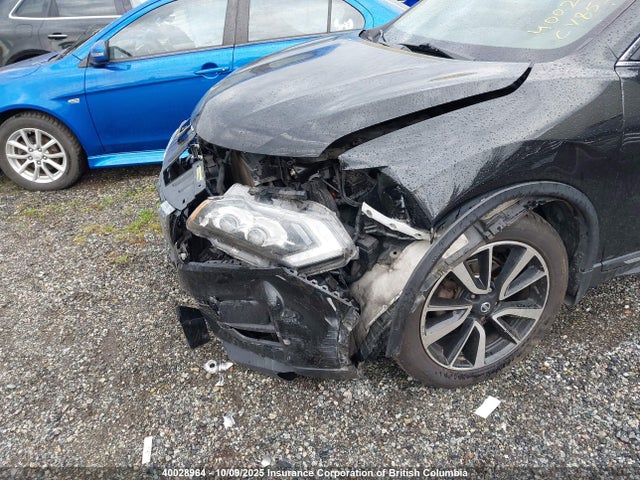Nissan 2019 2019 5N1AT2MV4KC758725 Image 2