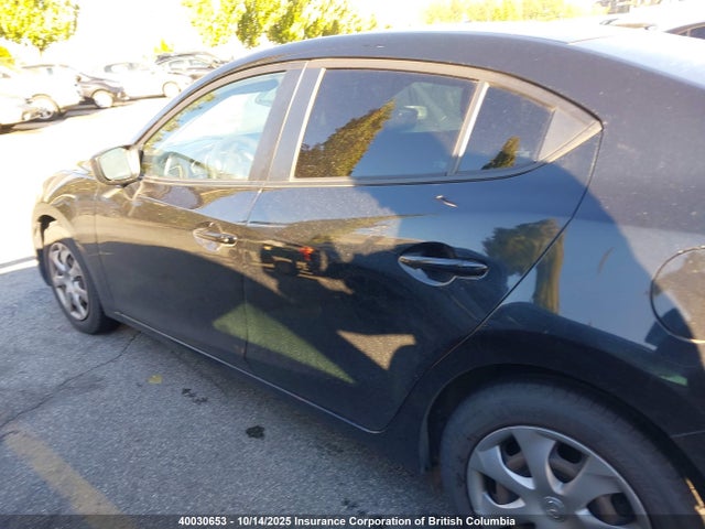 3MZBM1U74FM139979 Mazda pe