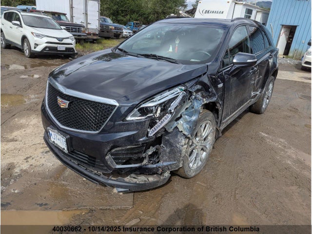 1GYKNGRS6MZ135597 Cadillac lgx
