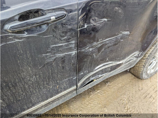 1GYKNGRS6MZ135597 Cadillac lgx