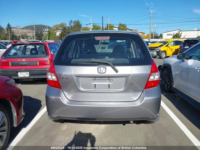 40025225 :رقم المزاد ، JHMGD38468S813174 vin ، 2008 Honda Fit مزاد بيع