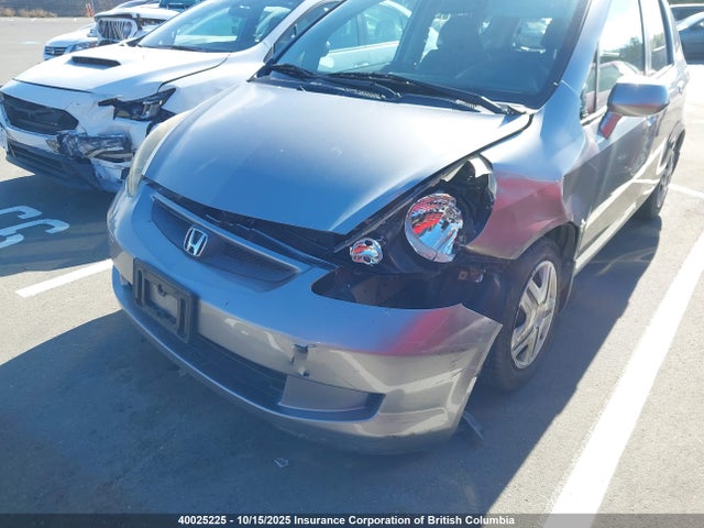 40025225 :رقم المزاد ، JHMGD38468S813174 vin ، 2008 Honda Fit مزاد بيع