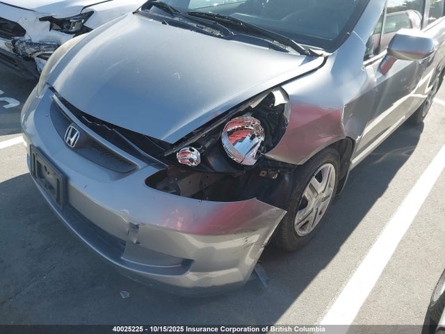 40025225 :رقم المزاد ، JHMGD38468S813174 vin ، 2008 Honda Fit مزاد بيع