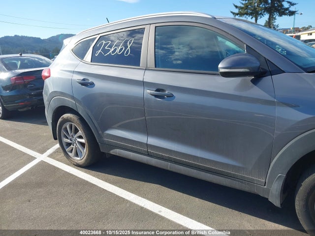 Hyundai 2016 2016 KM8J3CA42GU196732 Image 12