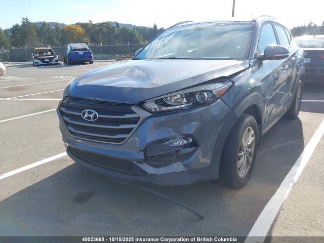 Hyundai 2016 2016 KM8J3CA42GU196732 Image 2