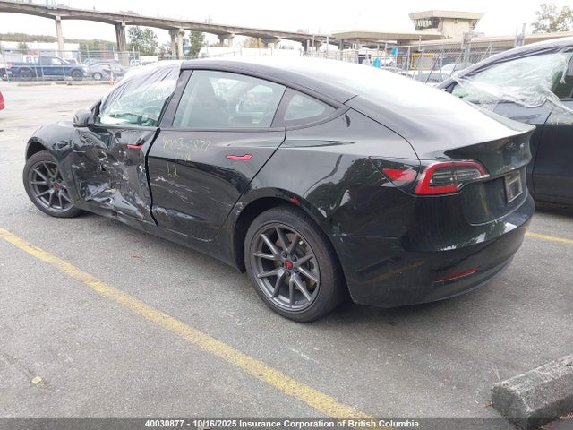 5YJ3E1EA3PF496459 Tesla MODEL 3