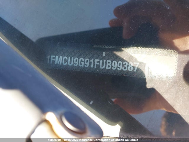 1FMCU9G91FUB99387 Ford 2015