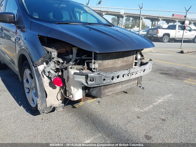 1FMCU9G91FUB99387 Ford 2015