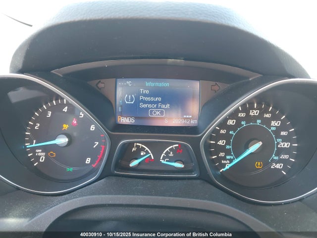 1FMCU9G91FUB99387 Ford 2015