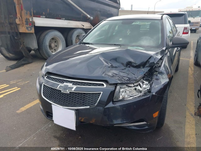 1G1PL5SH0E7146833 Chevrolet CRUZE LS