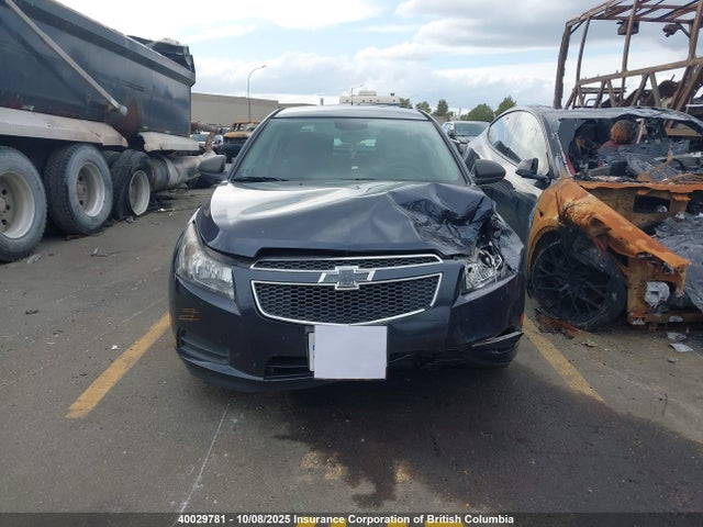 1G1PL5SH0E7146833 Chevrolet CRUZE LS