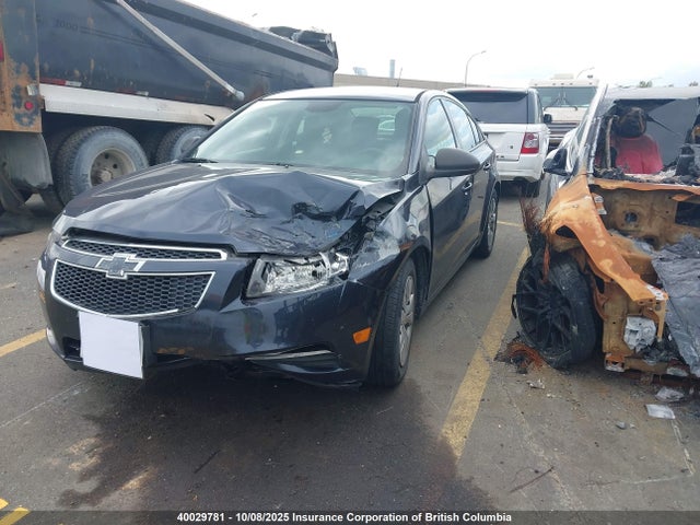 1G1PL5SH0E7146833 Chevrolet CRUZE LS