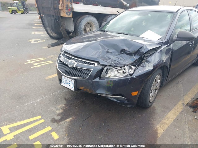 1G1PL5SH0E7146833 Chevrolet CRUZE LS