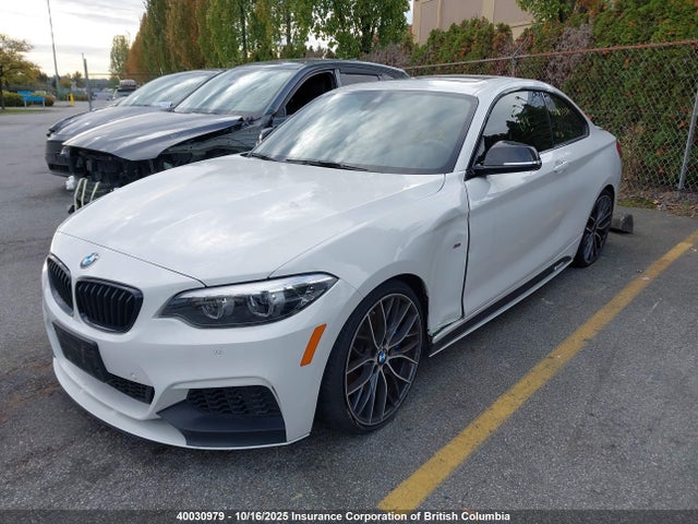 BMW M240i 2019 WBA2J7C52K7D18671 Image 2