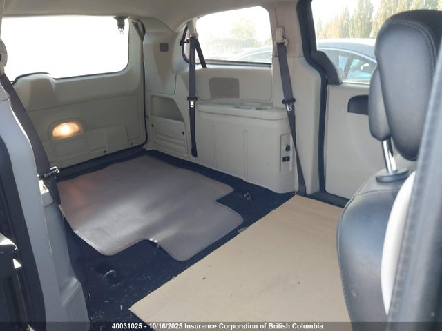 2C4RDGDG1JR288193 Dodge Grand Caravan