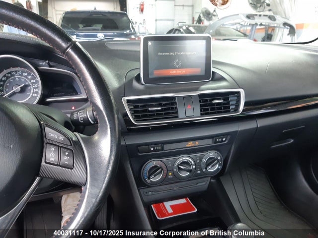 JM1BM1V70E1151849 Mazda pe