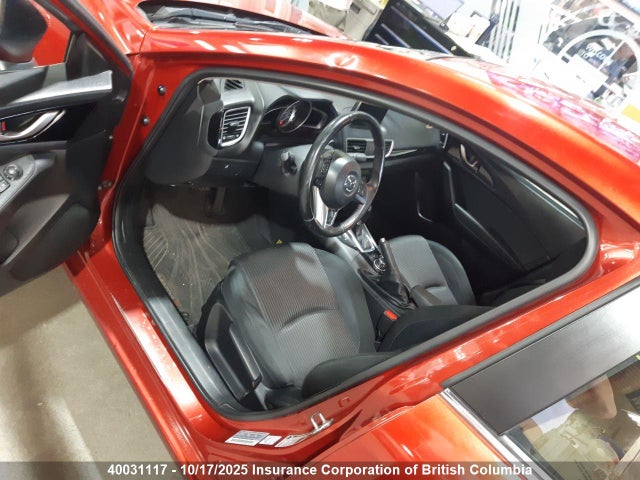 JM1BM1V70E1151849 Mazda pe