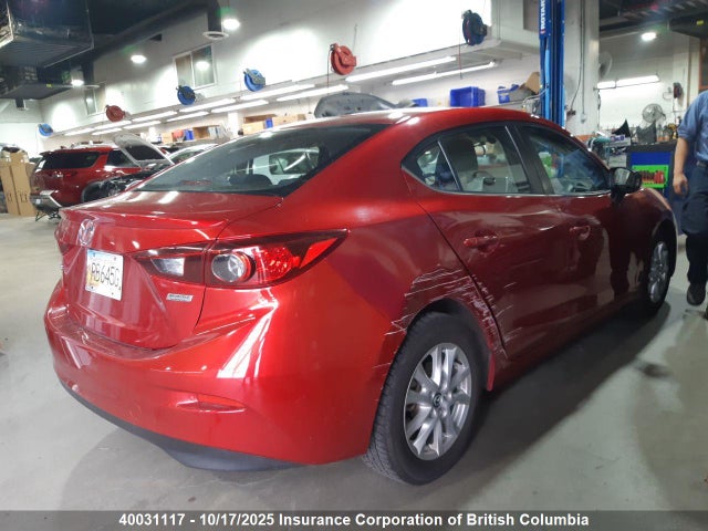 JM1BM1V70E1151849 Mazda pe