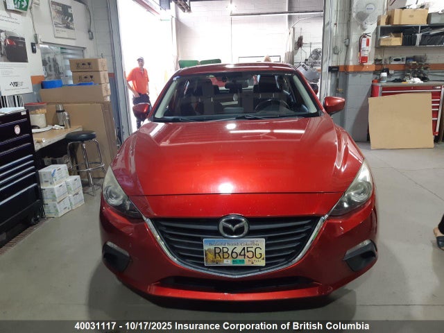 JM1BM1V70E1151849 Mazda pe
