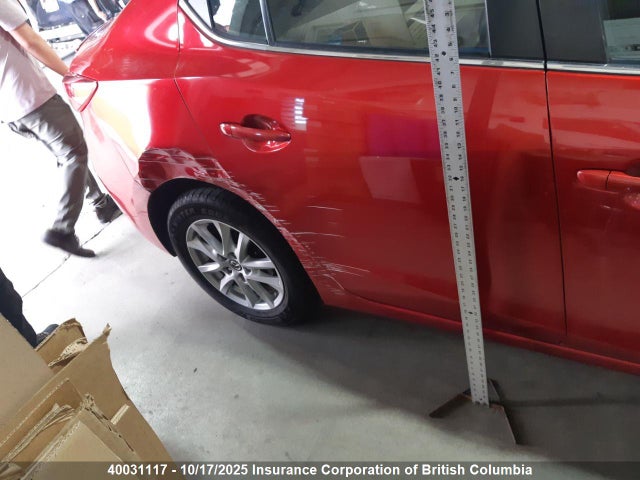 JM1BM1V70E1151849 Mazda pe