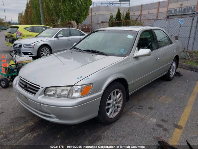 Продаж на аукціоні авто 2000 Toyota Camry, vin: JT2BF22K5Y0256592, номер лоту: 40031178